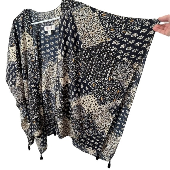 Shyanne Navy Boho Patchwork Kimono Cardigan w/ Tassel Trim – One Size - Picture 4 of 8